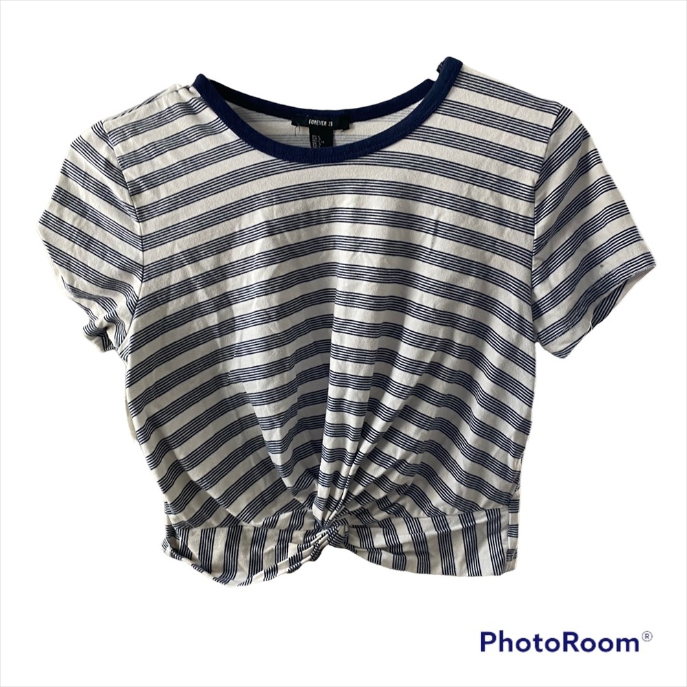Forever 21 striped crop top size L